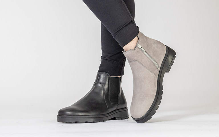 Sportliche, robuste Stiefelette aus wetterfestem, lgegerbtem ko-Nubukleder.